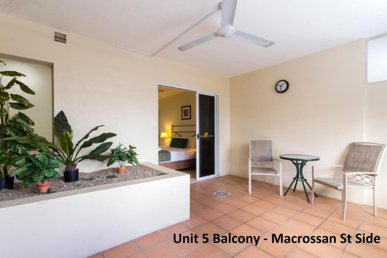 The Newport On Macrossan - Adults Only Aparthotel Port Douglas Esterno foto