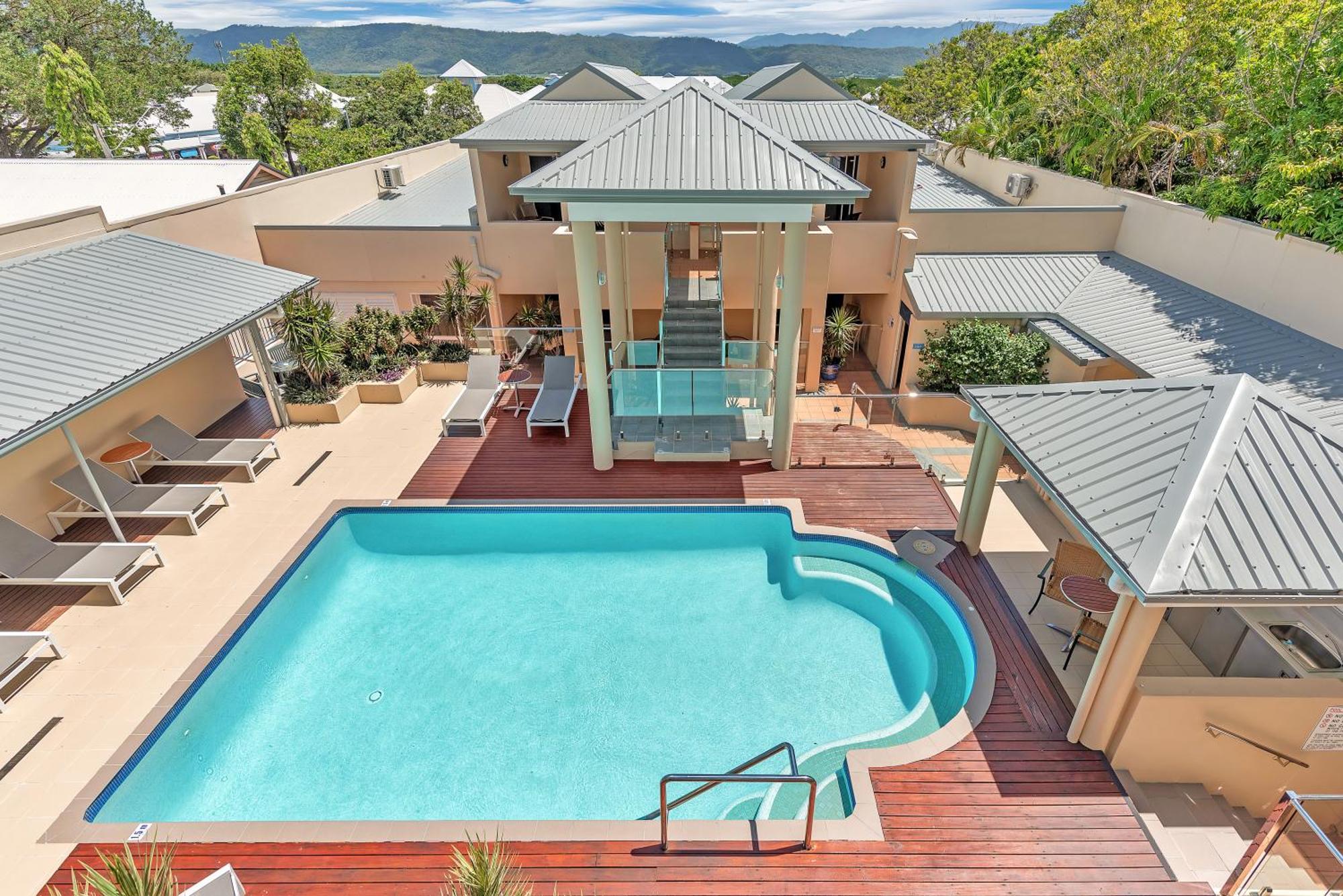 The Newport On Macrossan - Adults Only Aparthotel Port Douglas Esterno foto