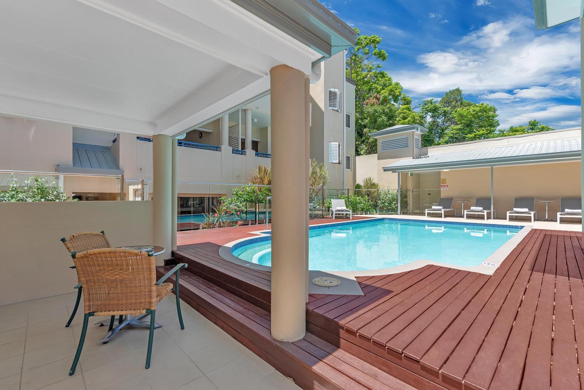 The Newport On Macrossan - Adults Only Aparthotel Port Douglas Esterno foto